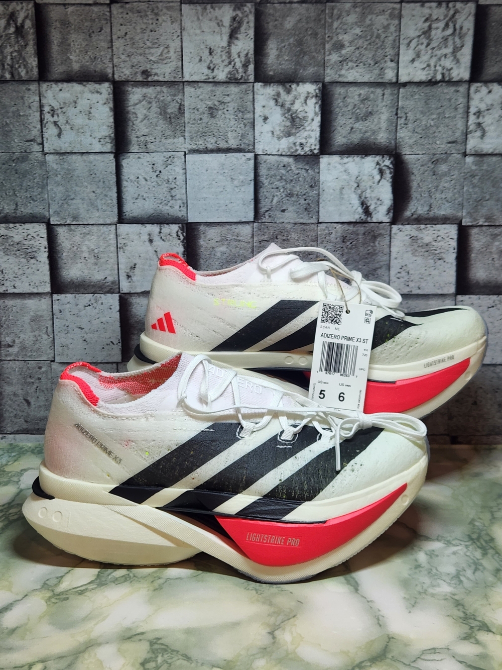 Adidas Adizero Prime X3.0 Strung White Black Men's Size 5 Women's Size 6